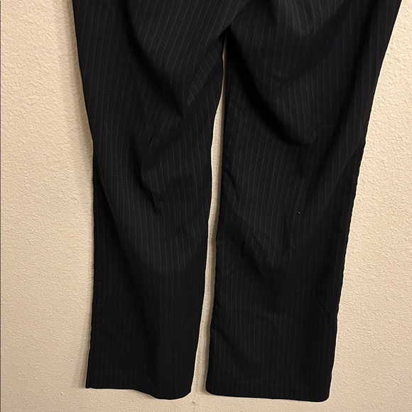 Dockers Metro Women Black Pinstripe Dress Trousers Pants Size 6 - Picture 6 of 7